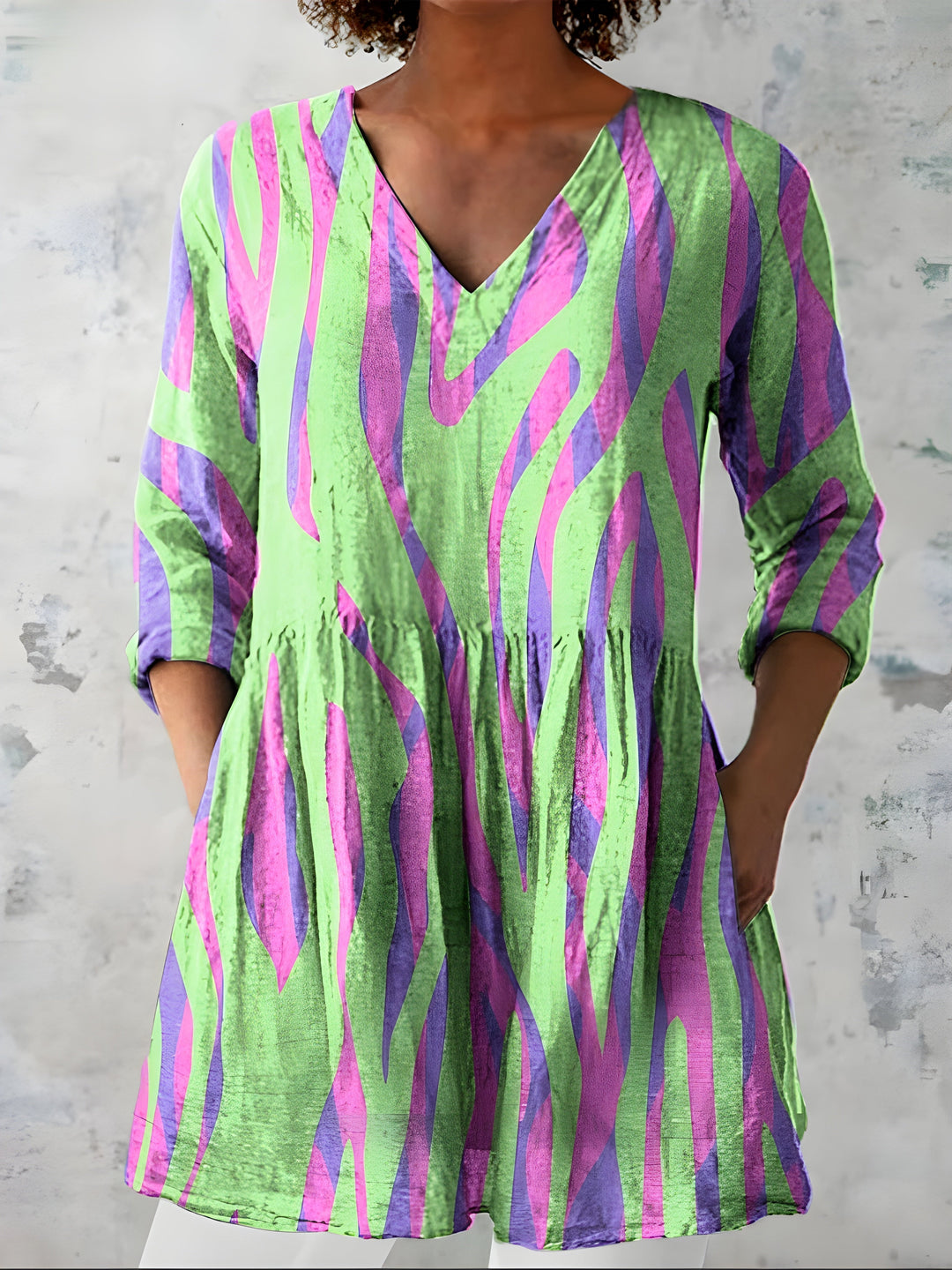 Lyla | Blusa larga con cuello en V