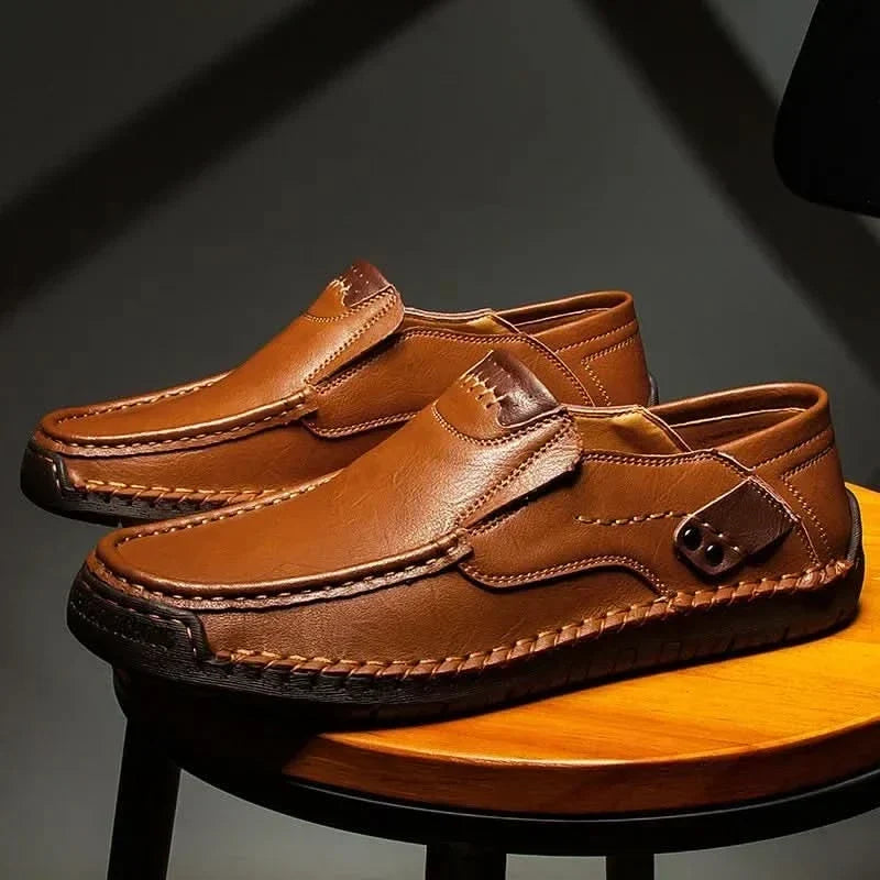 MOCASÍN DE CUERO MILAN SLIP-ON