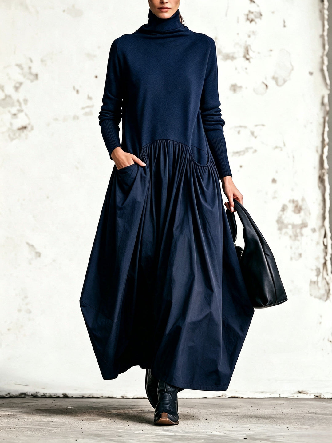 VALERIA | Vestido Largo Oversize de Cuello Alto con Bolsillos