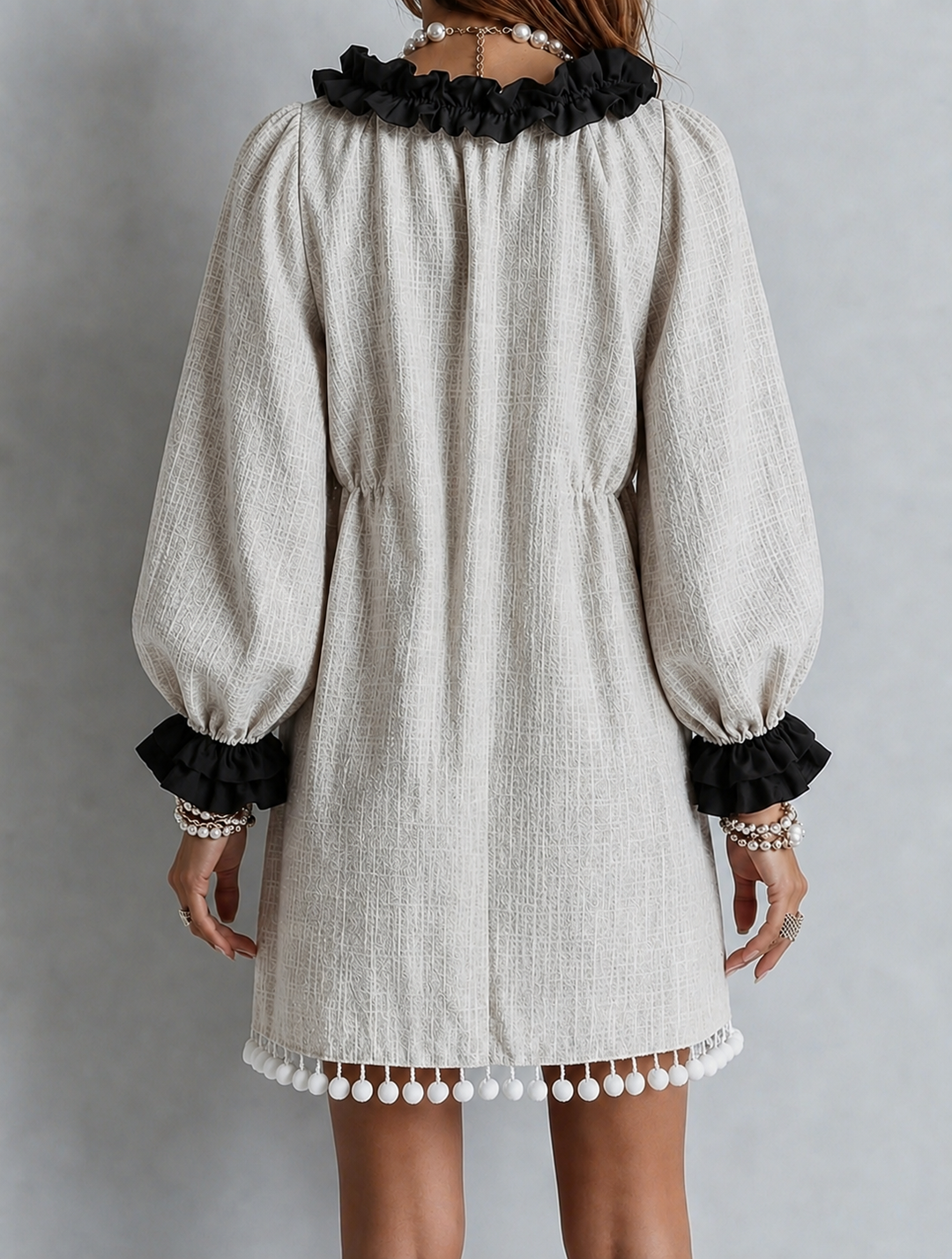 Anneliese | Minivestido de Mangas Abullonadas con Ribete de Volantes